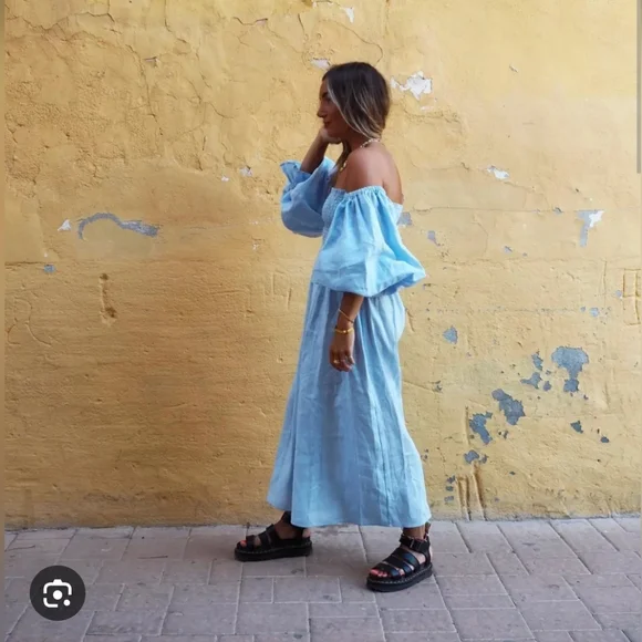 Sleeper 100% linen smocked atlanta dress with puff sleeves, sz s - Picture 2 of 11